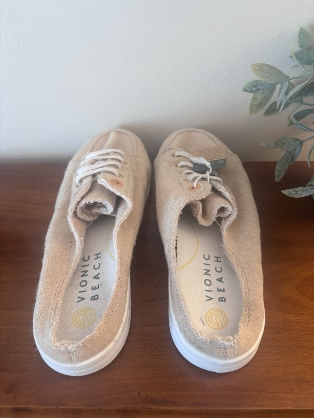 Vionic Beige Casual Slip-On Sneakers Beach Mule - Picture 5 of 8